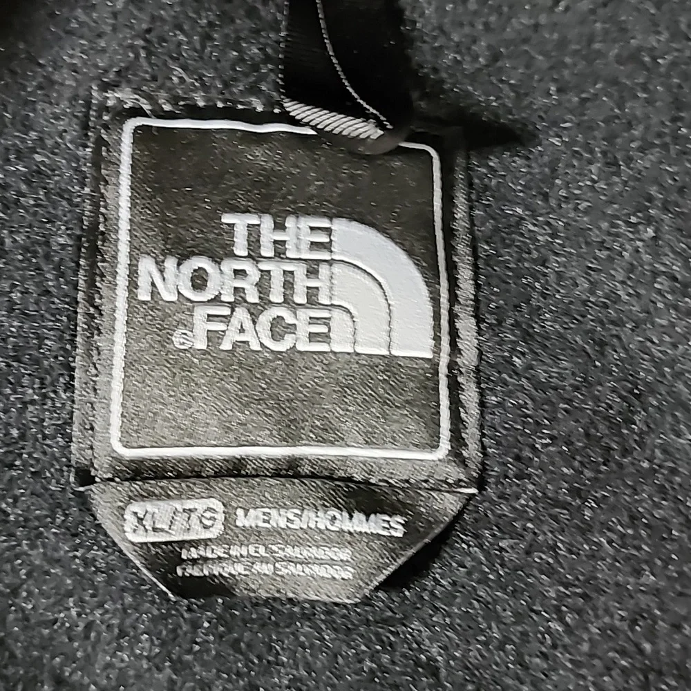 The North Face Polartec Classic 300 Black Full Zip Jacket